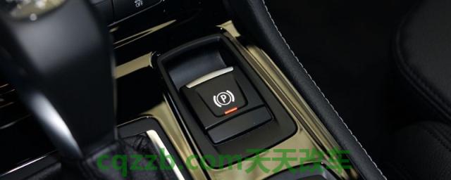 park汽车上是什么意思(驻车制动器开启车辆能行驶吗)