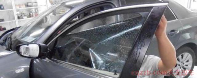 车窗贴膜几天可以开窗(车窗贴膜贴什么颜色比较好)  第1张