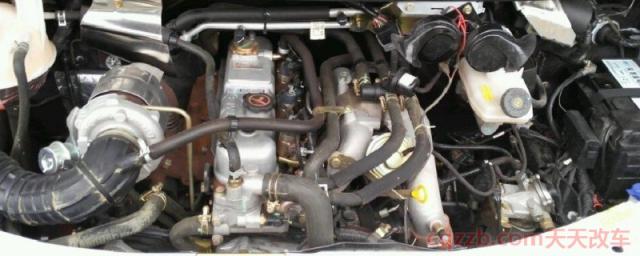 福特全顺保养灯归零方法如下(车辆的保养灯多久会亮一次)