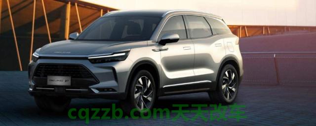 北汽x7发动机技术来自哪(北京汽车x7的厂商指导价)