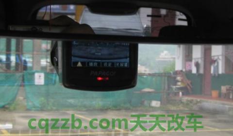 分享：行车记录仪能拍到车内的情况吗(行车记录仪可以自己安装吗)  第2张