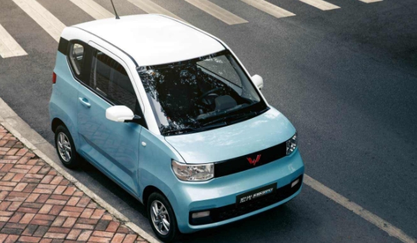 五菱迷你mini可以上高速吗(五菱迷你mini的生产厂商是哪里)  第3张