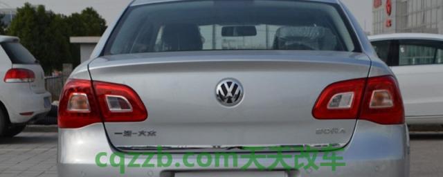 大众倒车灯为什么只有一个亮(大众汽车是哪个国家)  第1张