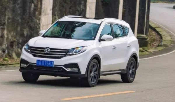 解说一下：东风580油箱是多少升(东风580的车身尺寸数据是什么)  第3张