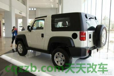 关于：北汽BAW骑士S12性能如何及其简介 北汽b40四门版军绿报价