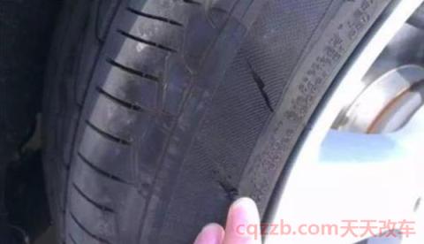 车胎侧面划了个口子还能补吗(轮胎侧面有伤容易爆胎)  第2张