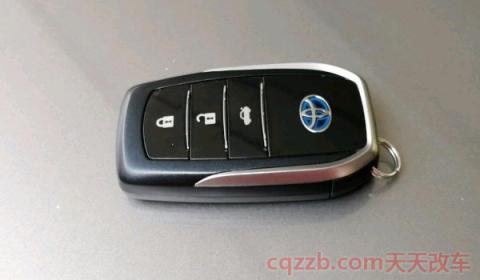 卡罗拉钥匙电池怎么换(卡罗拉钥匙没电征兆) 第2张
