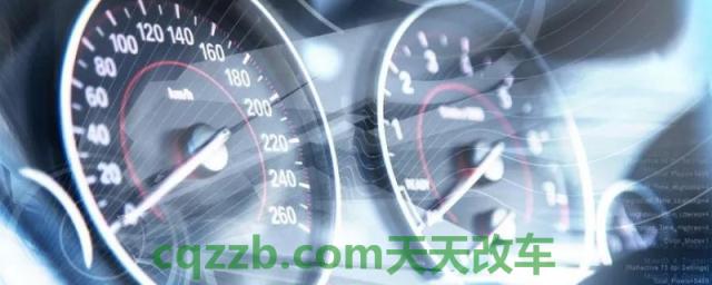 汽车小油门时一怂一怂的(车辆加油要注意什么)  第1张