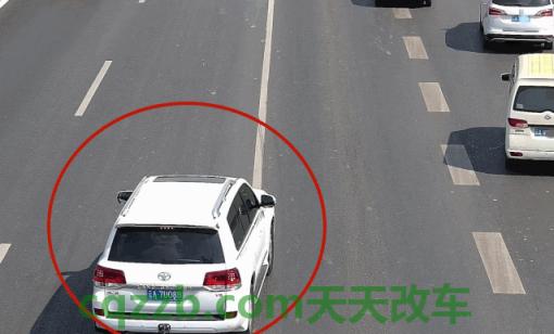 有用：在高速压实线怎么处罚 共享汽车押金可以退吗  第3张