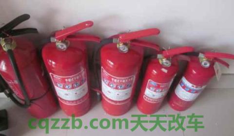车载灭火器几年换一次(车用灭火器放在哪里)  第3张