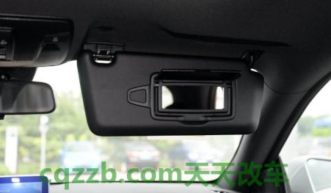 汽车遮阳板哪一面朝外(汽车遮阳板可以改装吗)  第2张