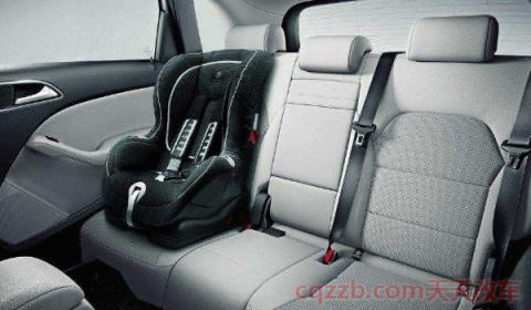 安全座椅安装在哪个位置最安全(什么是安全座椅)  第3张