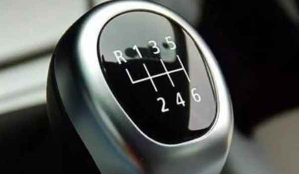 手动挡突然没有离合器了(手动挡车辆换挡怎么操作) 第2张