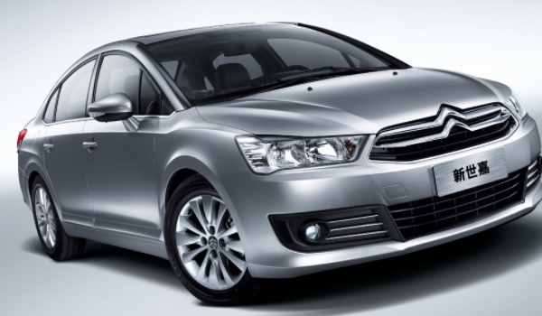 雪铁龙世嘉油箱多少升(雪铁龙世嘉的底盘转向系统)  第3张