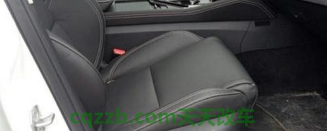 领克06行车记录仪在哪插卡(领克06哪款车型没有行车记录仪)