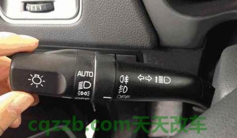 车小灯一夜没关要紧吗(车辆的示宽灯开关有几个位置)  第2张