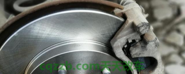 制动器制动是什么意思(机动车辆刹车系统什么时间保养)