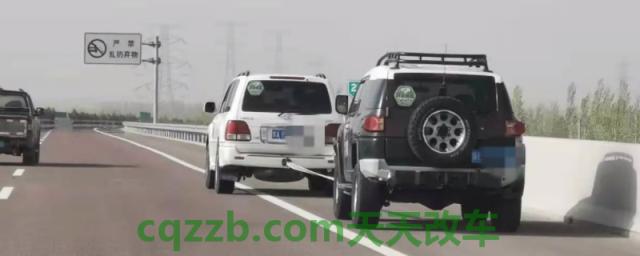 聊一聊：车坏了能让私家车拖吗(拖拽机动车辆需要注意什么)