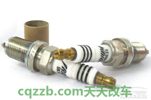 关于汽车：火花塞_什么是火花塞
