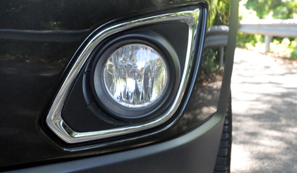 加装雾灯能通过年审吗(车辆的雾灯什么时候使用)  第3张