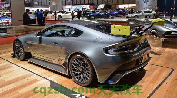 分享：阿斯顿马丁V8 Vantage_什么是阿斯顿马丁V8 Vantage  第2张