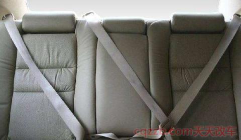 2020年新交规后座系安全带(儿童乘车无法系安全带怎么办)  第3张