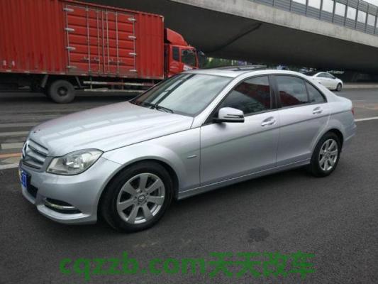 解答汽车：奔驰c180图片及报价 奔驰c180报价多少钱