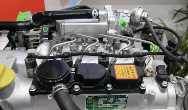 2.0t什么意思(哪个品牌有2.0升的涡轮增压发动机)  第2张