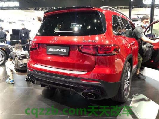 关于：梅赛德斯奔驰在AMG35版新GLB上掀起面纱 梅赛德斯奔驰已经宣布了一系列的更新过的G级  第2张
