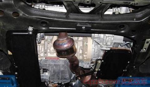 奔驰底盘升降能保持多久(奔驰底盘升降能自动调节吗) 第3张