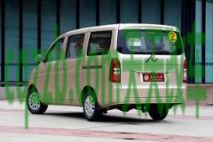 关于汽车:五菱荣光_什么是五菱荣光 第2张