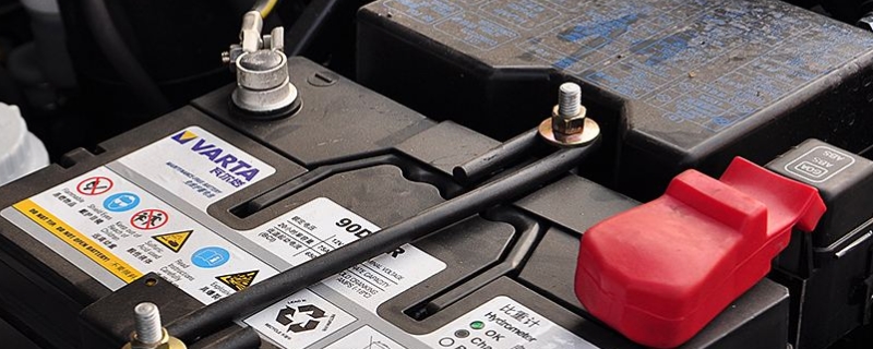 讲授：汽车电瓶多久更换(车辆电瓶更换可以去哪里)