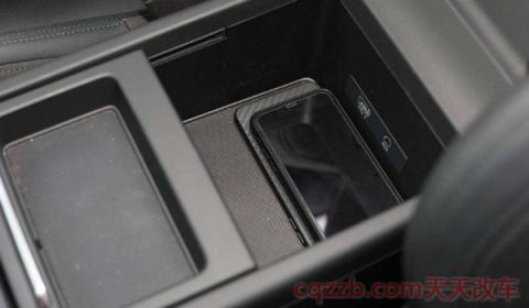 奥迪q5u盘接口在哪(奥迪q5现在是哪款车型) 第3张