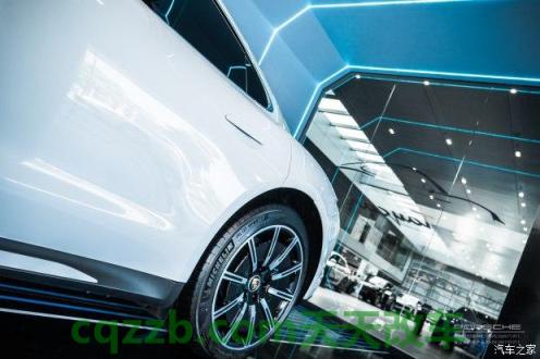 车问答:7挡双离合是什么样的 761马力的梅赛德斯AMG EQS原型正在寻找保时捷Taycans 第1张