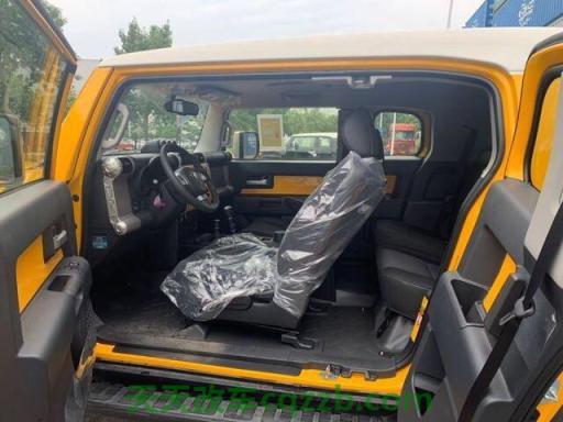 汽车疑问：丰田fj酷路泽是非承载车身吗(图)  第2张