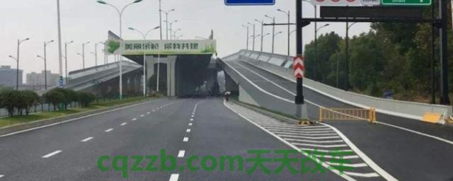 高速匝道口停了几十秒违章吗(违章违法行为不处理会有什么影响)