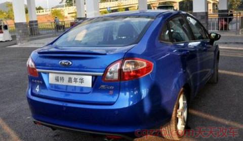 福特嘉年华三厢09款多重(第一代福特嘉年华什么时间推出)  第2张