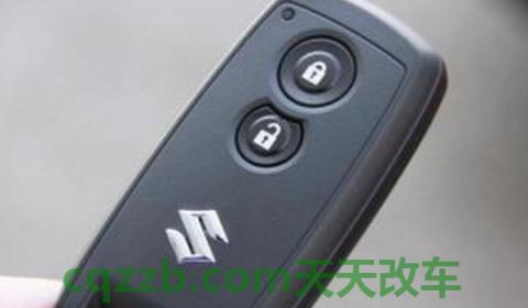 遥控钥匙能开车门但是锁不上(车辆的遥控钥匙使用注意事项)  第3张