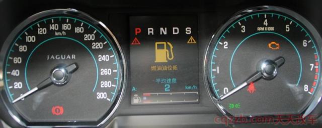 黄三角形感叹号故障灯怎么办(车辆的故障灯亮起又消除怎么回事)