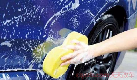 自动洗车机对车漆有伤害吗(洗车的流程是什么)  第2张