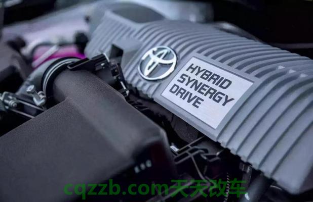 了解汽车：丰田皇冠价格多少钱一辆 丰田获得新型双涡轮增压V8发动机专利