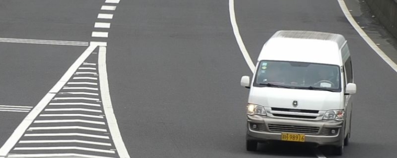 高速压实线一定会被拍吗(违章违法行为如何处理)