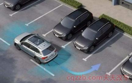 斜车位头朝里怎么出库(斜向停车入库的方法) 第3张