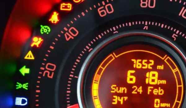 车速传感器坏了严重吗(车辆保养的参照数据是什么)  第2张