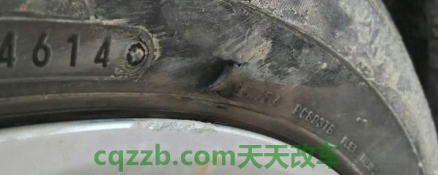轮胎被路牙子磕掉一小块(轮胎更换需要做四轮定位吗) 第1张