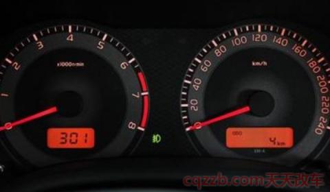 卡罗拉防盗灯一直闪怎么关(卡罗拉车型有一个安全防盗系统)  第2张