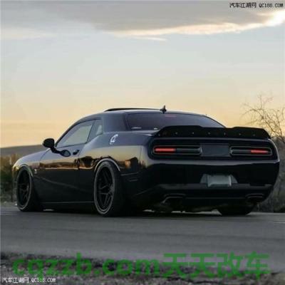 汽车有用:道奇ChargerMud Max渲染并没有意义 道奇Vi蛇已成为正确的收藏品 第3张