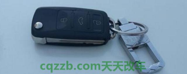 逍客车钥匙怎么换电池(逍客的车身尺寸数据是什么)  第1张