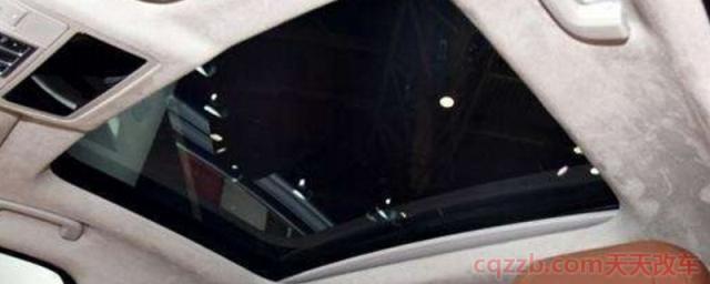 宝马530li后排天窗开关(宝马530li有四驱版本吗)  第1张