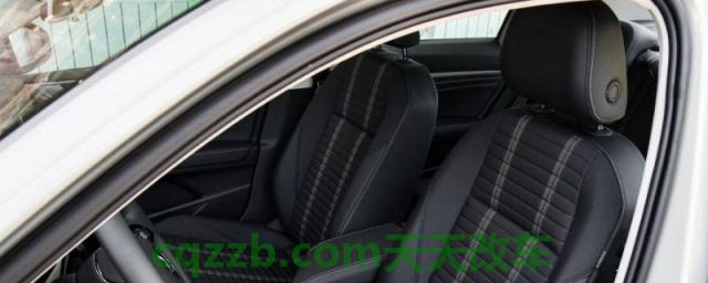 原厂仿皮座椅需要座套吗(购买坐垫套要如何选择)  第1张